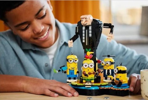 75582 - LEGO Minionki - Gru i minionki z klocków