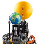 42179 - LEGO Technic - Planeta Ziemia i Księżyc na orbicie