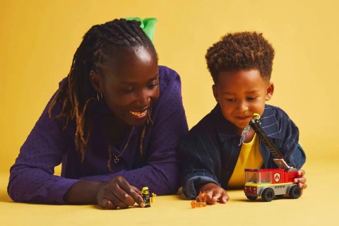 60463 - LEGO City - Wóz strażacki z drabiną