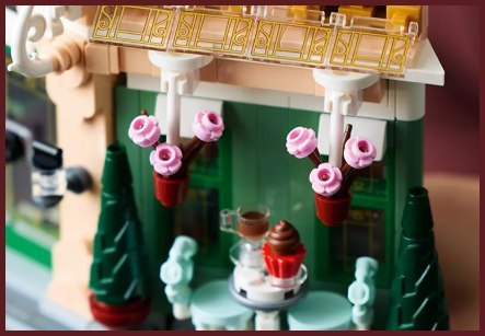 10362 - LEGO Icons - Francuska kawiarenka