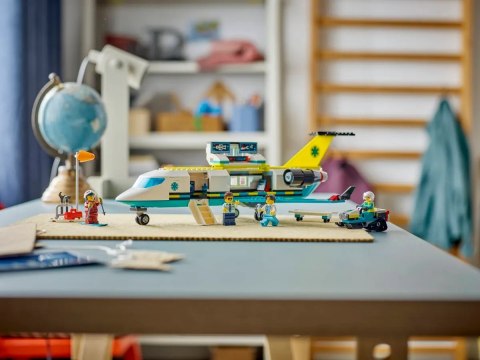 60465 - LEGO City - Samolot pogotowia ratunkowego